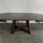 Uitschuifbare eettafel 130x130x76 cm, Windsor & Co, Bodil, Walnoot